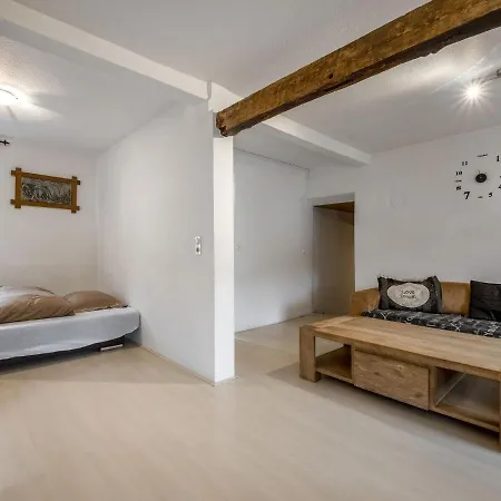 Apartamento Spacious Holiday In Bestwig For Groups *