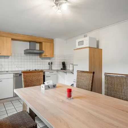 Spacious Holiday In Bestwig For Groups Apartamento